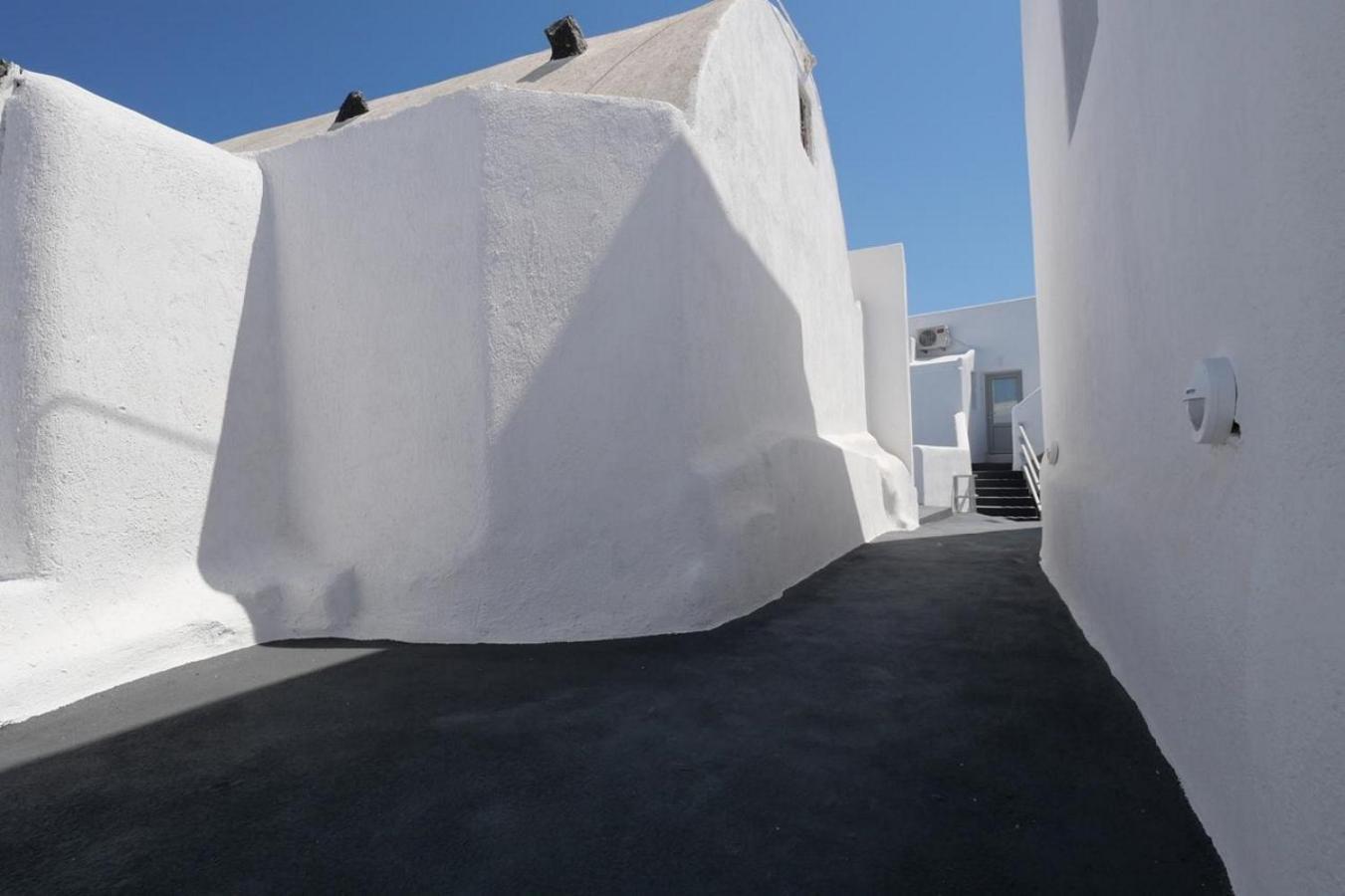Fira Center Freedom Rooms Екстер'єр фото